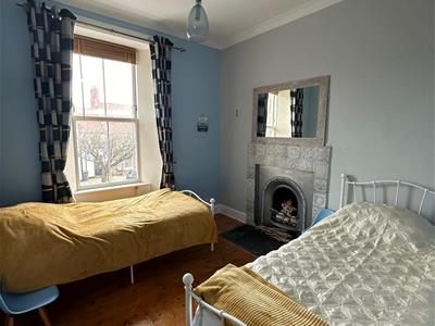 Picture 8